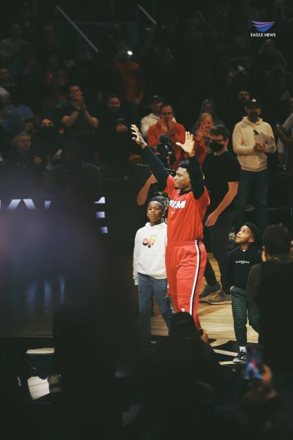 Lowry thanks Raptors organization, fans: 'This will forever be home